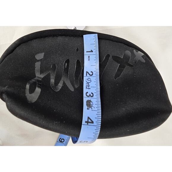 JUICY COUTURE BLACK COSMETIC CASE – 6x5x4" – LOGO FRONT + WATER-RESISTANT LINER - Picture 8 of 9